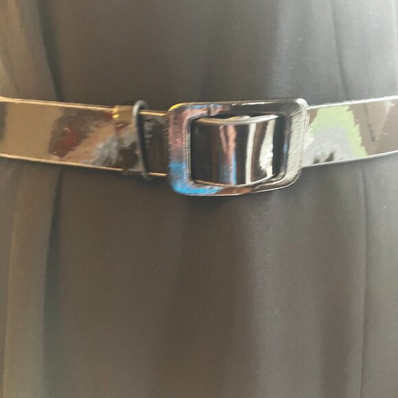 Tahari by ASL Dress Black Knee Length Dress Belt V Neck Collar NWOT Size 10 - Picture 9 of 14